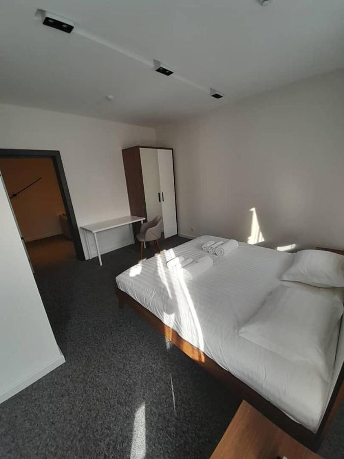 Hotel 78 Cafe 卡拉科尔 外观 照片