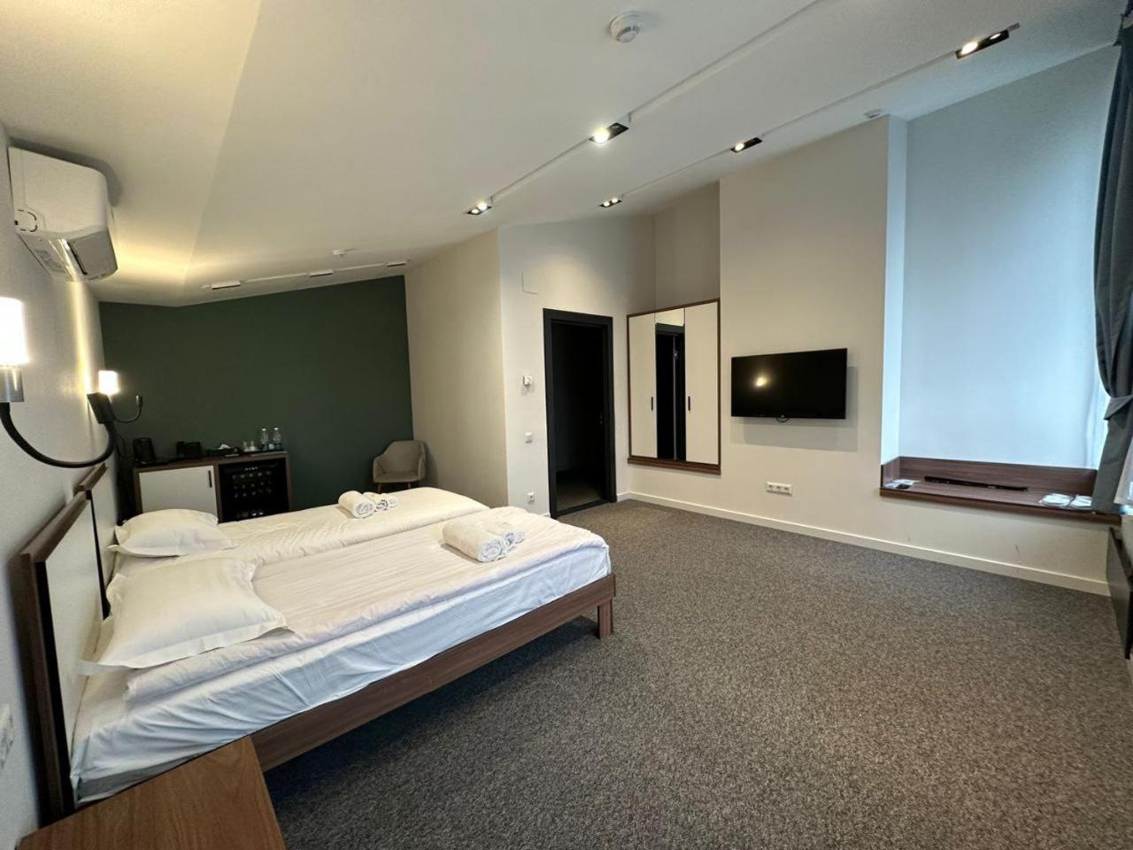 Hotel 78 Cafe 卡拉科尔 外观 照片